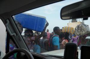 K800_Leute auf Fähre2