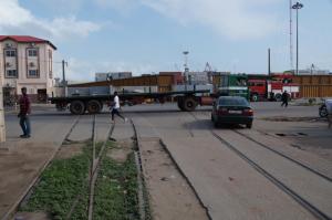 K1024_Gleise ins Hafengelände